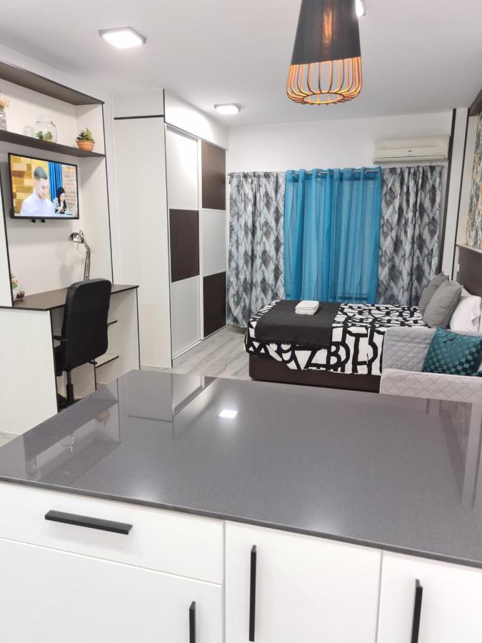 M-A Estudio La Latina Apartment Madrid Bagian luar foto